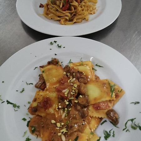 Albergo Ristorante Giuliana Guarcino Luaran gambar